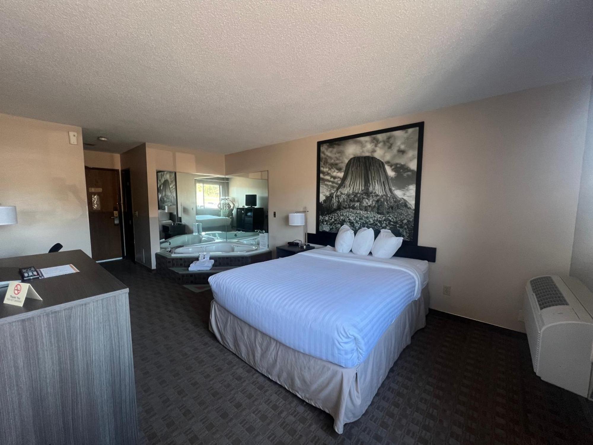 Super 8 By Wyndham Sturgis Hotel Exterior photo